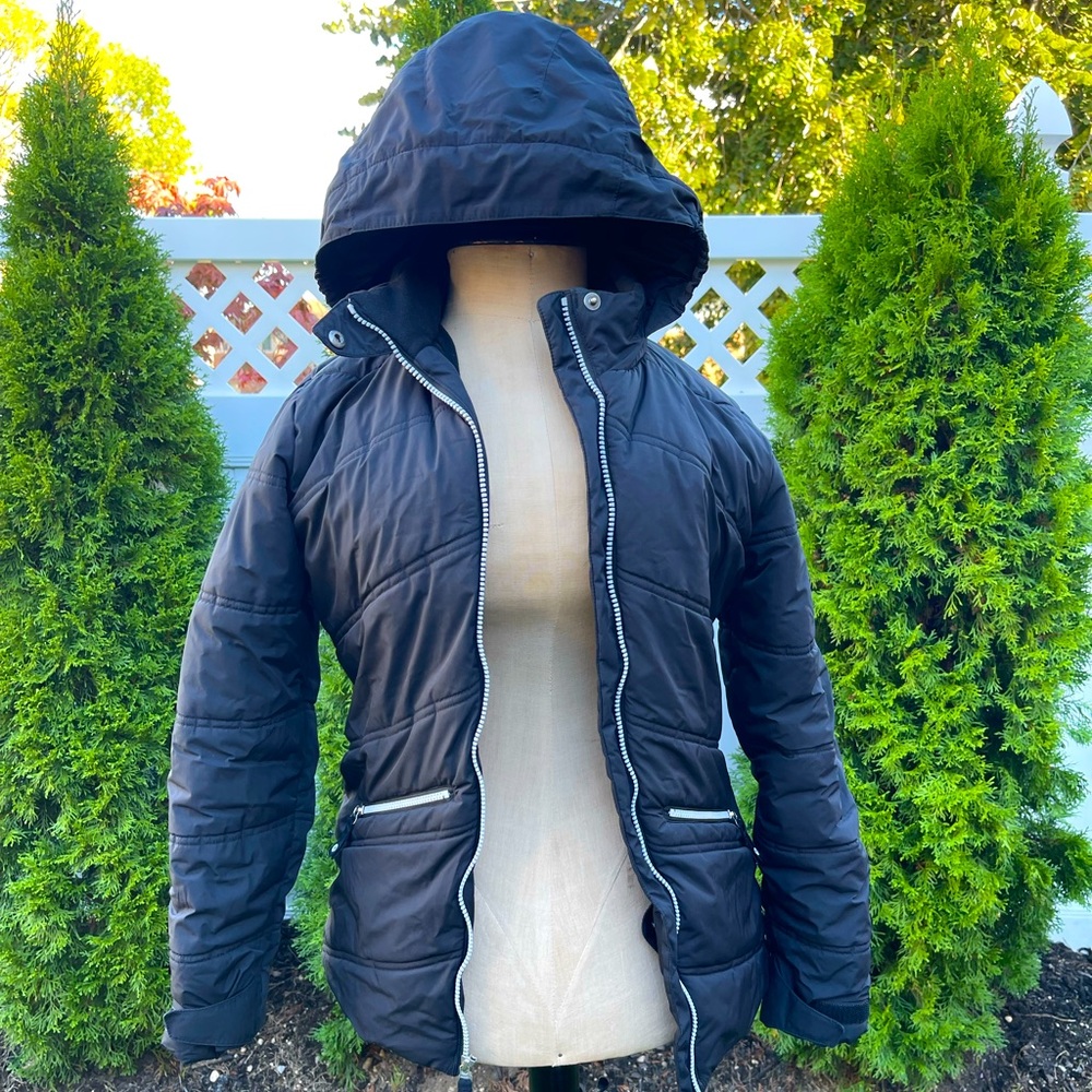 Girls marmot puffer jacket-size XL